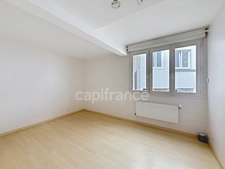 BREST – TRÈS BEL APPARTEMENT DE 176,55 M² CARREZ – TRAMWAY AU PIED