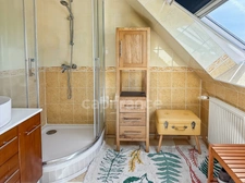 BOURG BLANC - MAISON AVEC PISCINE