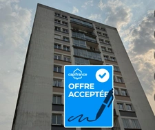 BREST- Appartement T4 lumineux de 74 m² avec loggias et parking au 8 ème étage avec vue mer 