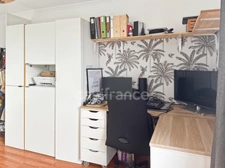 BREST LE GUELMEUR APPARTEMENT 3 PIECES AVEC ASCENSEUR ET PETITE VUE MER