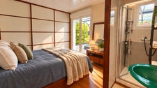  House with sea view, jacuzzi and magnificent garden in Moulin Blanc