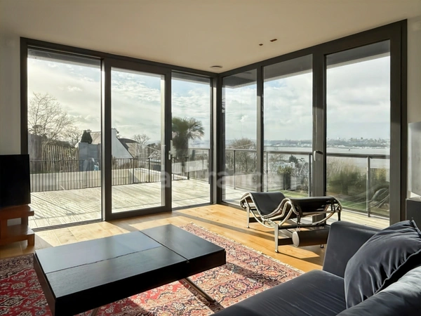Villa moderne à Plougastel – Vue panoramique sur la rade de Brest – 