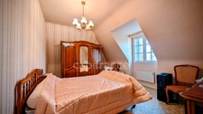 Maison 172 m² - 4 chambres - Bureau - Terrain  2200 m² - Bourg de PLOUDANIEL (29)