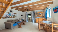 Grands Gîtes avec Maison d'Habitation  - ROSNOEN (29)