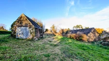 Corps de ferme à rénover - Maison 130 m² - Terrain 9350 m² LESNEVEN (29)
