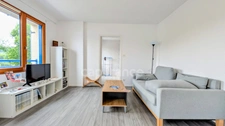 Appartement  T3 - 60,5 m² - 2 chambres  avec Garage et Parking - Centre ville - CHATEAULIN (29)