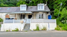 Maison  avec garage et jardin - PONT DE BUIS LES QUIMERCH (29)