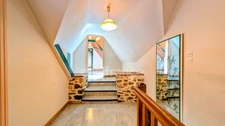 Grands Gîtes avec Maison d'Habitation  - ROSNOEN (29)