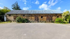 Grands Gîtes avec Maison d'Habitation  - ROSNOEN (29)