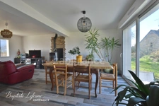 Maison familiale 6 pièces - 115 m² à BAUGÉ EN ANJOU