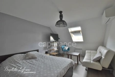 Maison familiale 5 chambres - 141 m² - 678 m² terrain