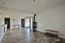 Maison de plain-pied avec jardin à LA CHAPELLE SAINT LAUD - 55 m² habitables - 3 pièces