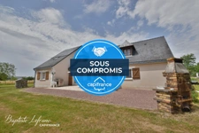 Maison familiale 8 pièces à JARZÉ - 170 m² - Terrain 4330 m²