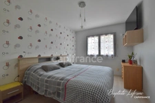 Maison familiale 8 pièces à JARZÉ - 170 m² - Terrain 4330 m²