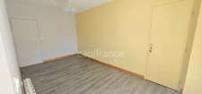 Appartement à vendre avec grand balcon et vue dégagée - quartier calme de Salins-Les-Bains