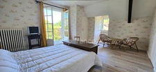 Maison d’Architecte avec grand jardin et sous sol complet- Mesnay / Arbois (39600)