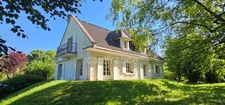 Villa d’Architecte près d'Arbois – Charme et Élégance au Cœur du Vignoble Jurassien