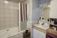 Appartement 2 chambres avec extérieur privatif et dépendance - à vendre MOUCHARD (39330)