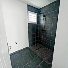 Maison plain pied, piscine à vendre 3 pièces SAINTE ANNE (971)