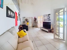 À VENDRE – SAINTE-ANNE GISSAC – Élégante villa 5 pièces, plain-pied, terrasse  (971)
