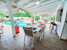 Exceptional property with 3 master suites overlooking a swimming pool, for sale in SAINT FRANCOIS (971)
