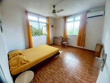 Double villa, a 4-bedroom and a 3-bedroom for sale in Le Gosier (971), 4-bedroom with sea view, 2 separate entrances 