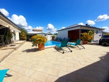 EXCLUSIVITÉ- Propriété à vendre 3 logements de plain-pied, 9 pièces SAINTE ANNE GISSAC (971)