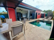 Dpt Guadeloupe (971), à vendre SAINTE ANNE maison contemporaine P3 avec piscine