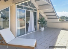 Appartement à vendre 2 pièces, grande et large terrasse, BAIE MAHAULT (971)