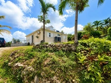 Villa à vendre Saint-Anne, vue panoramique, 4 pièces  (971)