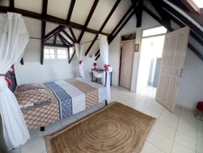 Charming house for sale, 6 rooms LE GOSIER (971)