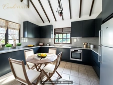 Villa and its T2 apartment with swimming pool and landscaped garden for sale in SAINT-FRANCOIS (971)