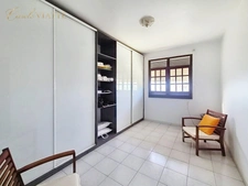 Villa and its T2 apartment with swimming pool and landscaped garden for sale in SAINT-FRANCOIS (971)