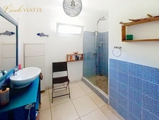 VILLA T5 & MAISON T3, PISCINE, A VENDRE ABYMES proche GOSIER et CHU