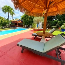 4-bedroom house for sale in Saint-François (971), single-storey, swimming pool, pool house, exceptional landscaped garden