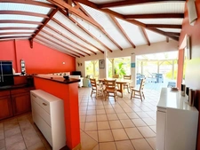  Rare 4-bedroom family villa + bungalow 500m from the sea for sale (971), Sainte-Anne Monmain