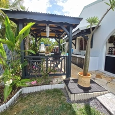 4-bedroom house for sale in Saint-François (971), single-storey, swimming pool, pool house, exceptional landscaped garden