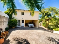Ensemble immobilier d'envergure sur 1 900 m² de terrain –  Dampierre à vendre 13 pièces, LE GOSIER