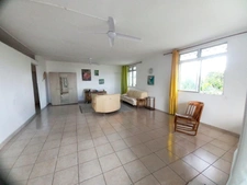 Double villa, a 4-bedroom and a 3-bedroom for sale in Le Gosier (971), 4-bedroom with sea view, 2 separate entrances 