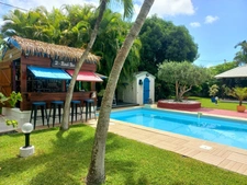 4-bedroom house for sale in Saint-François (971), single-storey, swimming pool, pool house, exceptional landscaped garden