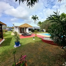 4-bedroom house for sale in Saint-François (971), single-storey, swimming pool, pool house, exceptional landscaped garden