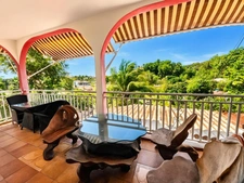 Ensemble immobilier d'envergure sur 1 900 m² de terrain –  Dampierre à vendre 13 pièces, LE GOSIER