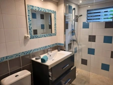 EXCLUSIVE – Rare Villa-Gîtes on 2,280 m² – Petit-Bourg VERNOU