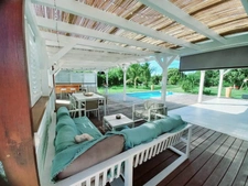 Rare, recently built, single-storey 4-bedroom villa with a large 1600m2 plot and swimming pool for sale in Le Gosier (971).