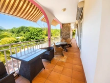 Ensemble immobilier d'envergure sur 1 900 m² de terrain –  Dampierre à vendre 13 pièces, LE GOSIER