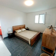 Maison neuve, 3 pièces plain pied, meublée à vendre à SAINTE ANNE (971), GUADELOUPE, piscine et clôturée