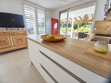 Premium 3-bedroom villa and 2-bedroom apartment for sale in Sainte Anne Bourg (971), Guadeloupe