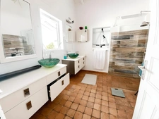 Villa d'exception de plain-pied 6 pièces, avec piscine, vue montagne – Le Gosier LE GOSIER (971)
