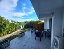 Double villa, a 4-bedroom and a 3-bedroom for sale in Le Gosier (971), 4-bedroom with sea view, 2 separate entrances 