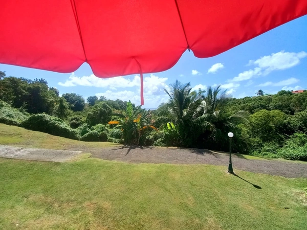 Appartement vue mer sans vis à vis à vendre 1 pièce LE GOSIER (971)